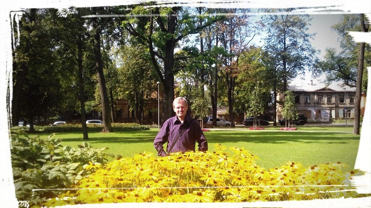  17267325  Aleksej, 47 ,    