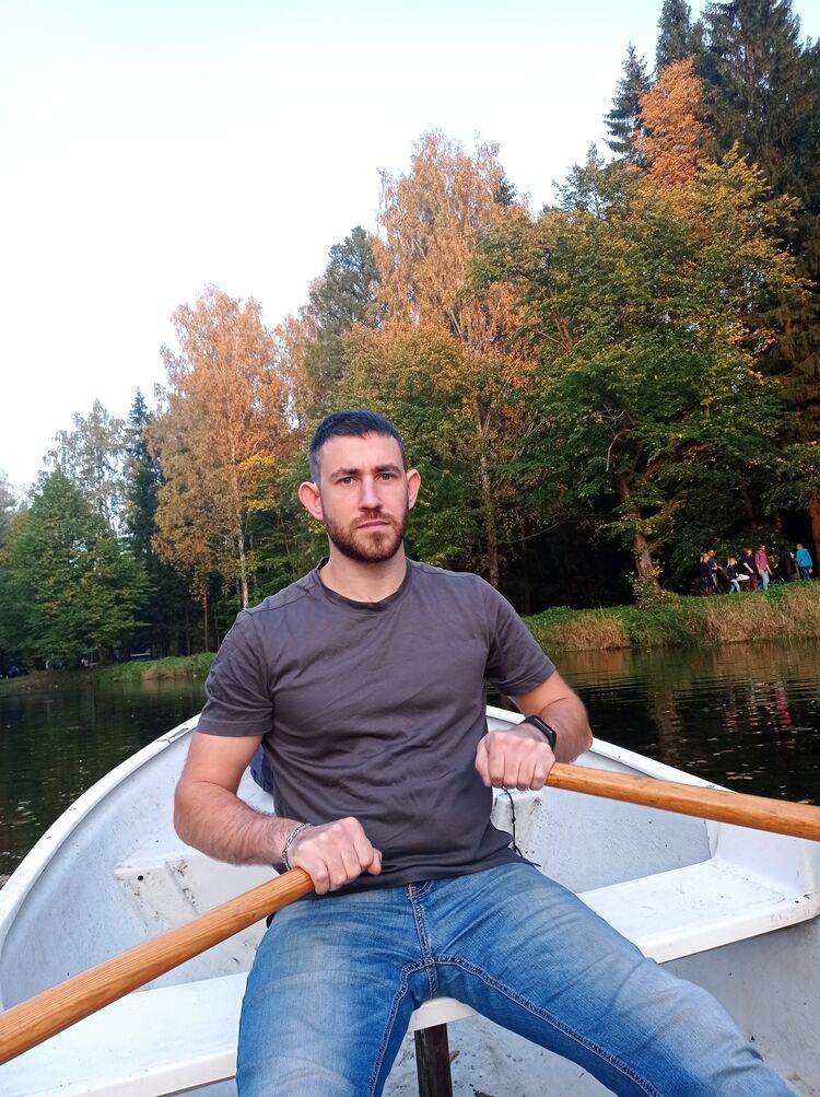  28539355  , 39 ,    -