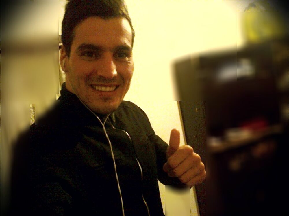 ���������� ������������, ���� ������� A k b a r, 34 ����, ������������ ��� ������, ����� � ���������