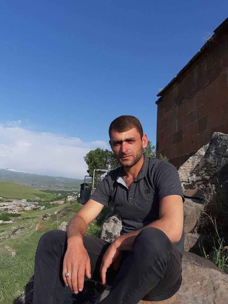 ���� 44849115 ������� Aram, 32 ����, ���� ���������� � ����������