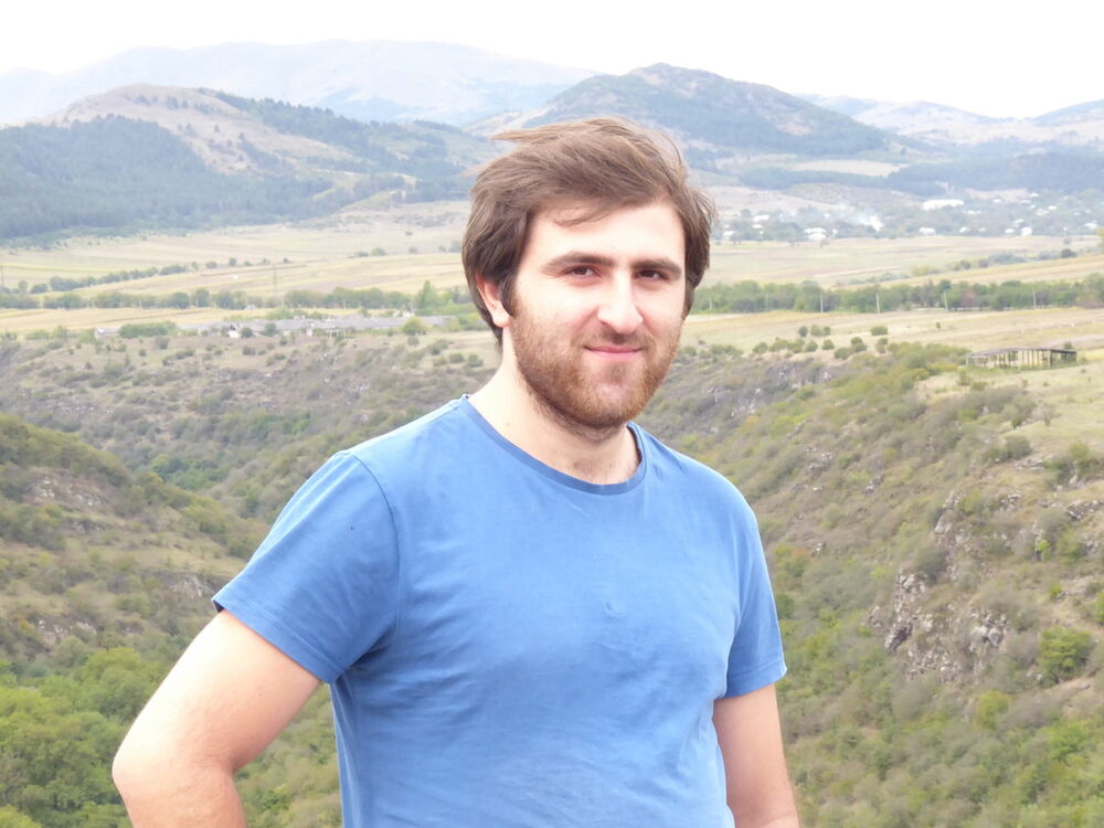  9285655  Bachana, 34 ,    