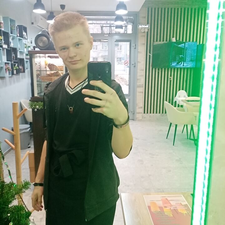  48204045  , 21 ,    