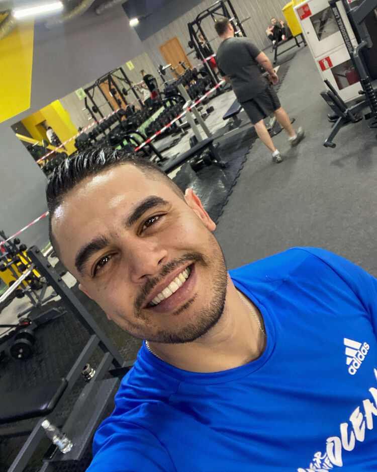  ,   Ziko, 34 ,   ,   
