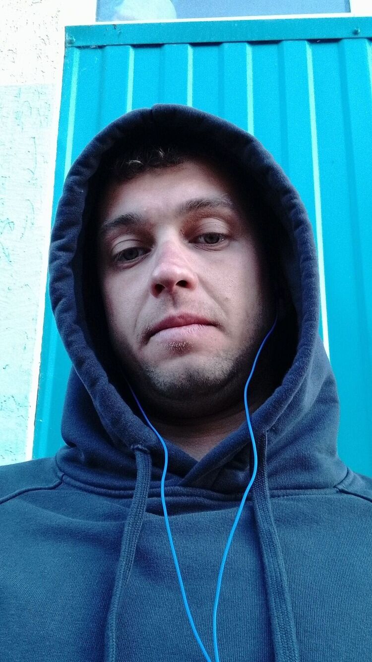  -,   Vladimir, 33 ,     , c 