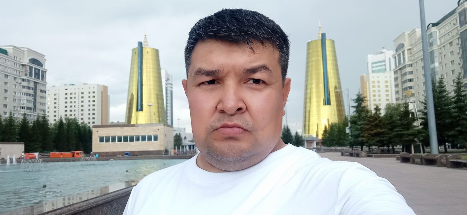  40113175  Sayat, 41 ,    