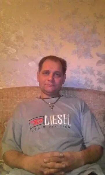  45122385  Mikhail, 53 ,    