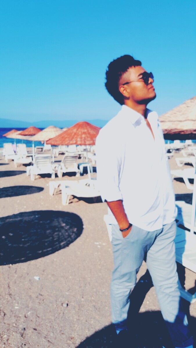  ,   Romeo, 33 ,   ,   , c 