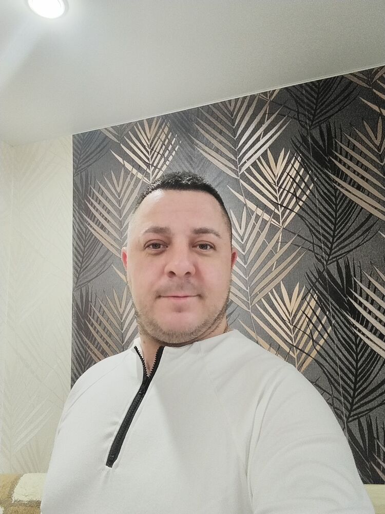  53258215  , 39 ,    