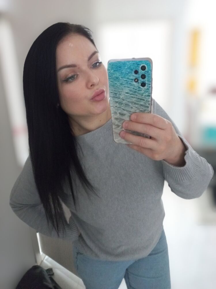  ,   Lyudmila, 35 ,   ,   