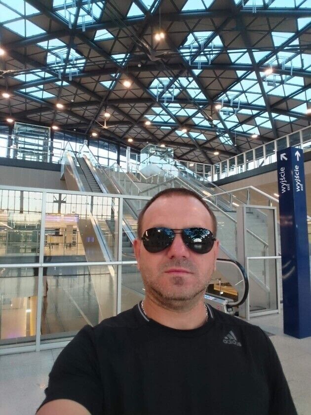  -,   Dmitri, 44 ,     , c 