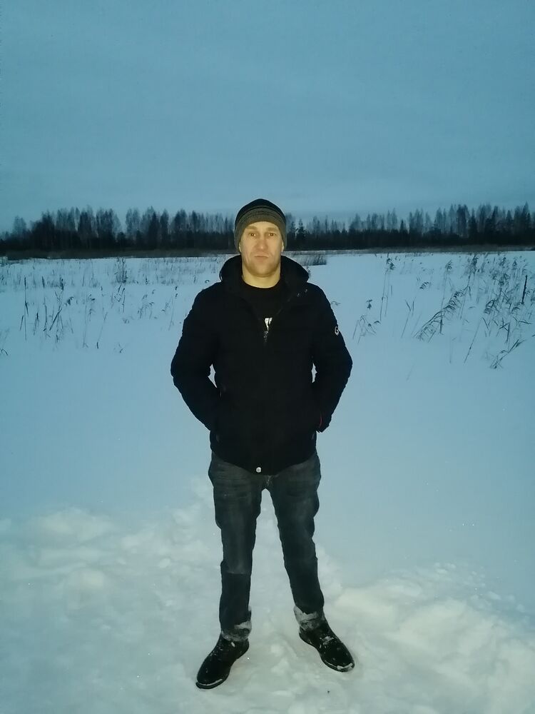  ,   Sergey, 39 ,   c 