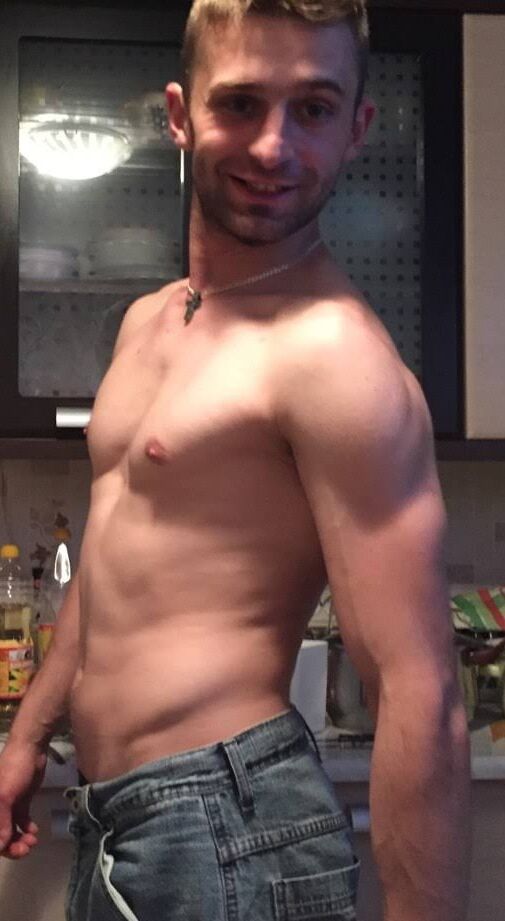  45125735  Ivan, 32 ,    
