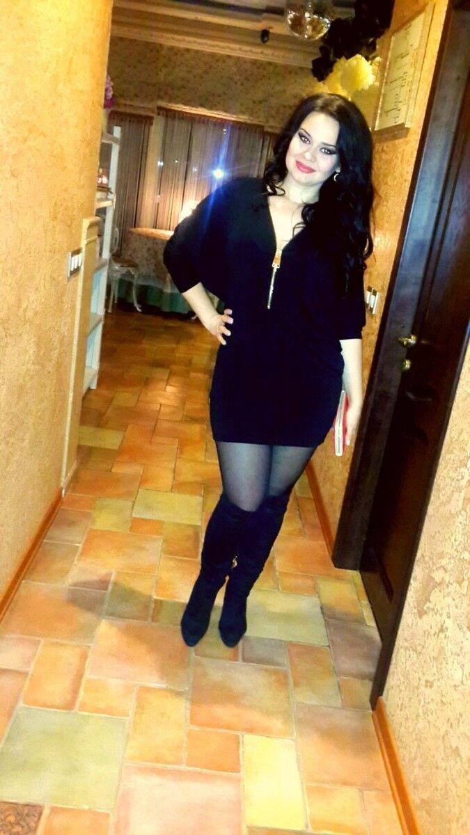  18779025  , 42 ,    --