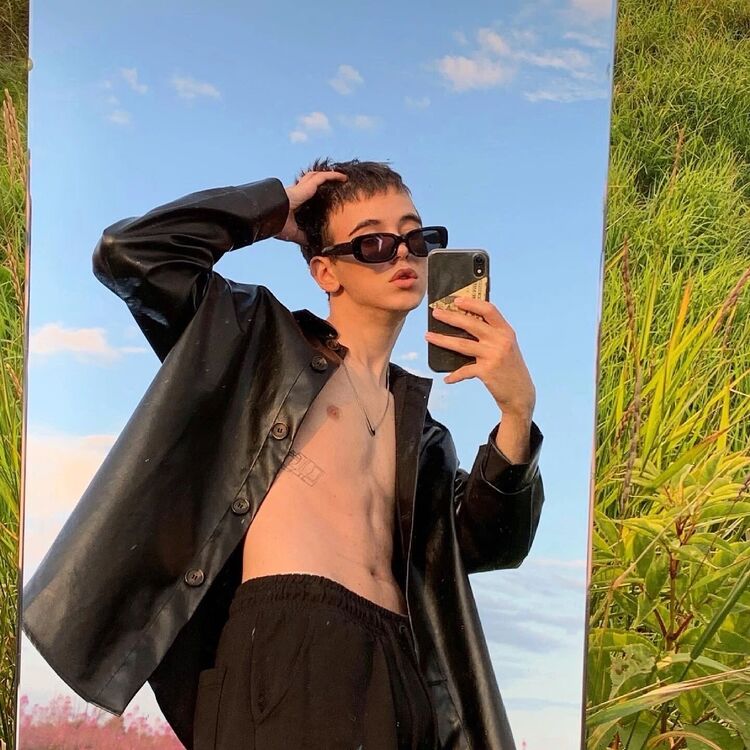 ���� 31426685 ����� Kis, 25 ���, ���� ���������� � �������������