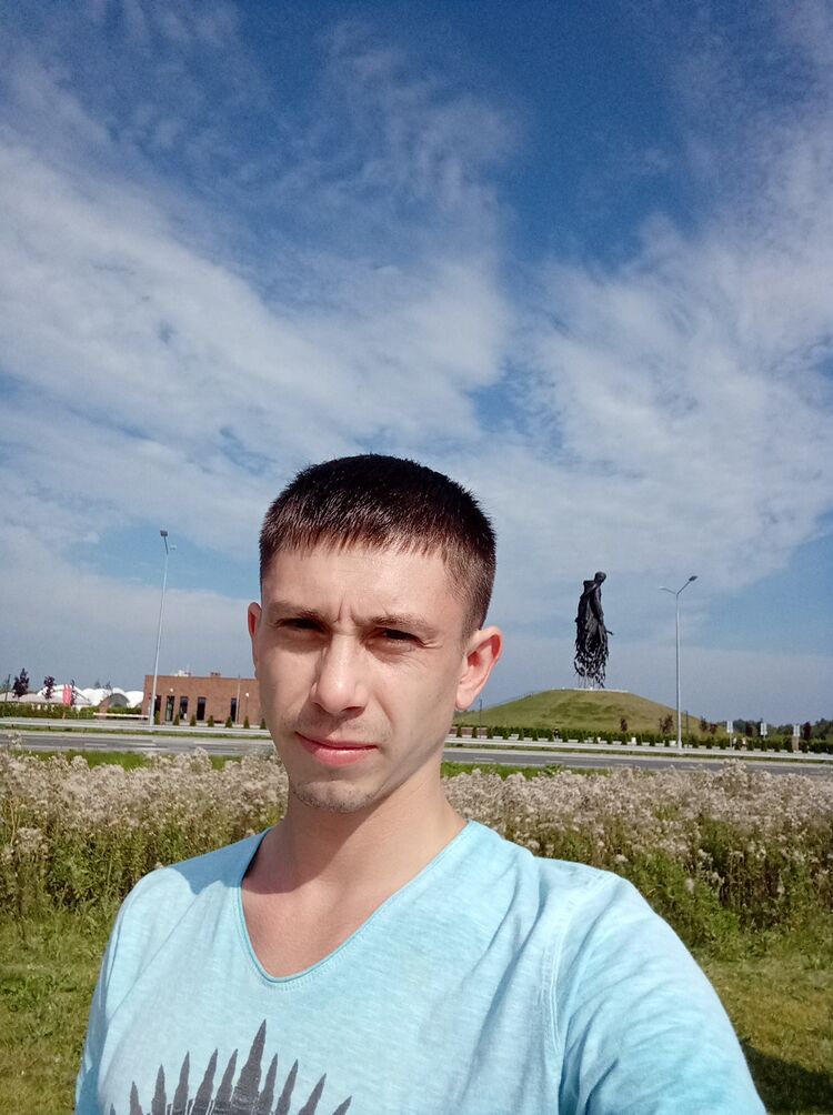  28555025  , 33 ,    