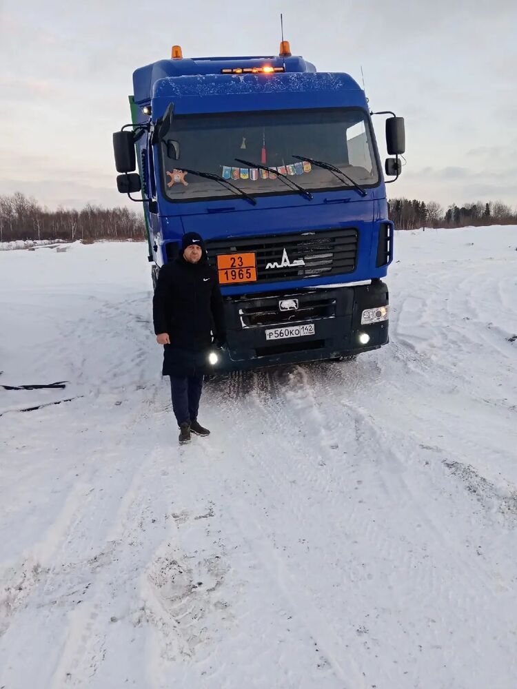 ,   Nik, 38 ,   ,   , c 