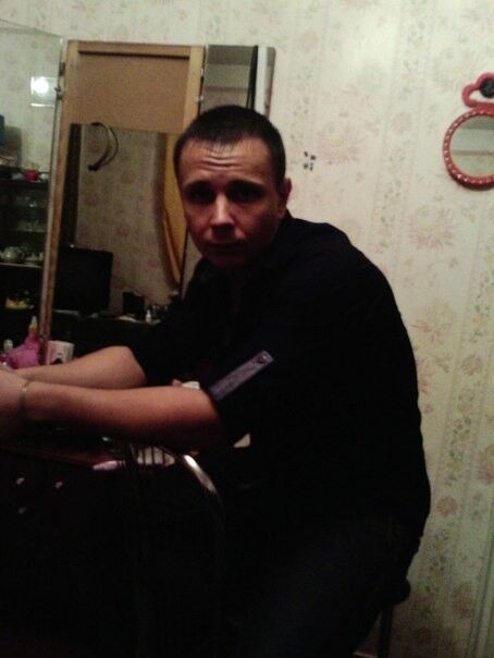  10456145  Sergey, 37 ,    