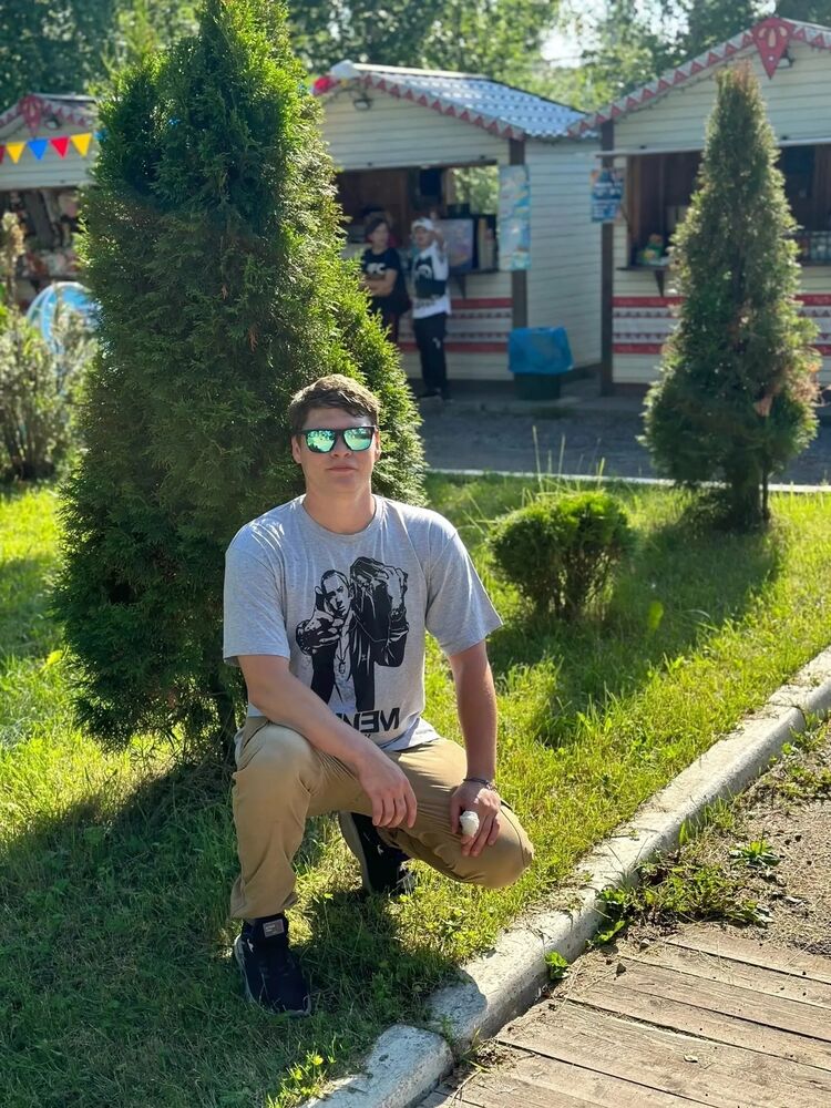  41089455  Aleksandr, 37 ,    