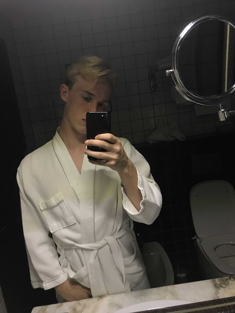  ,   , 24 ,   ,   