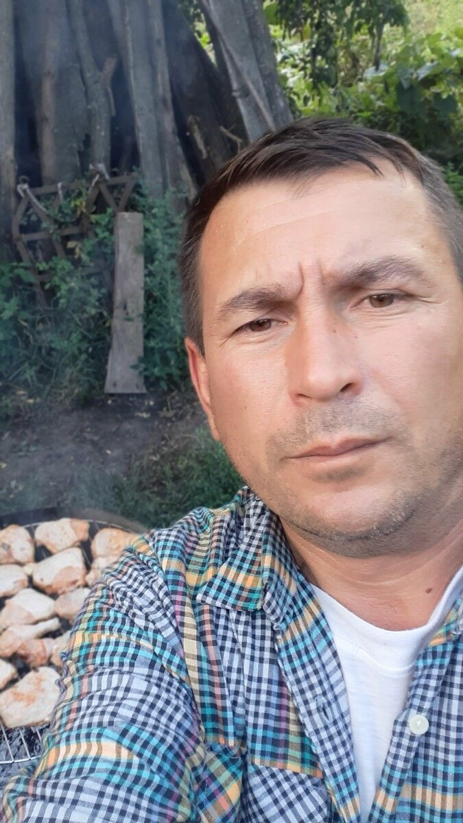  ,   Vasile, 44 ,     , c 