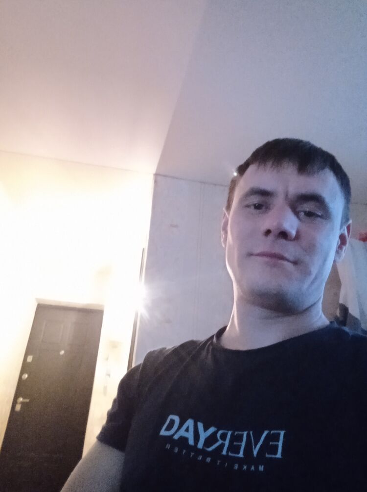  40940245  , 33 ,     