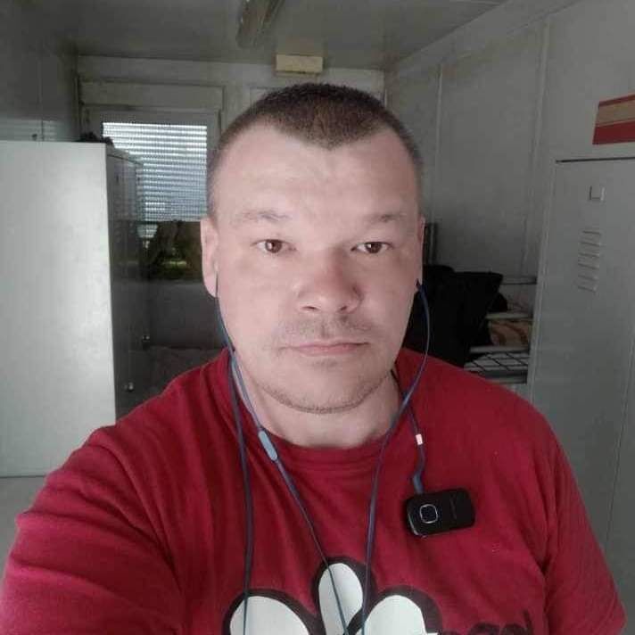  45850745  , 44 ,    