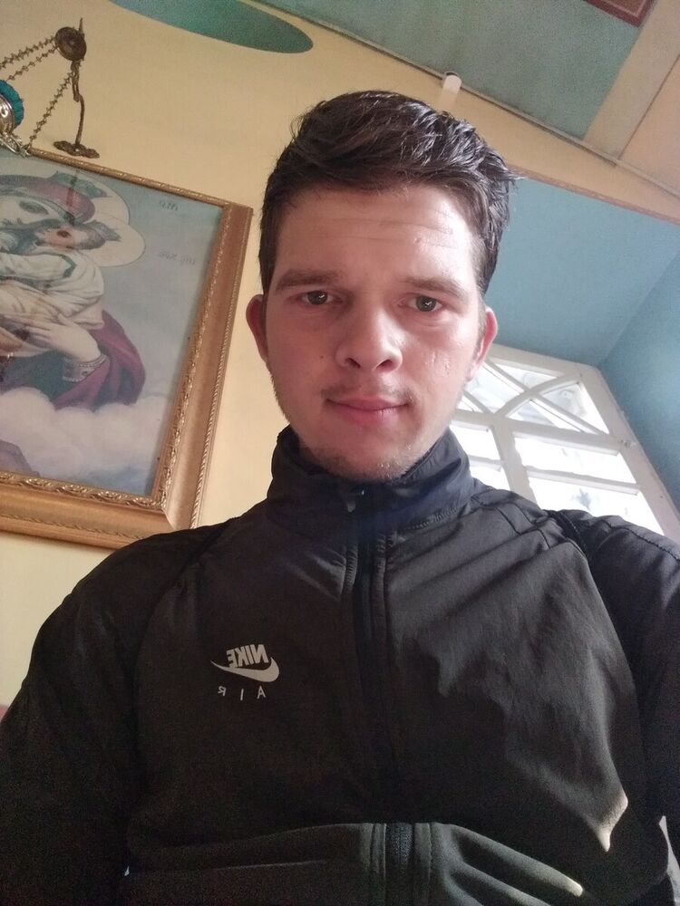  21168635  , 28 ,    