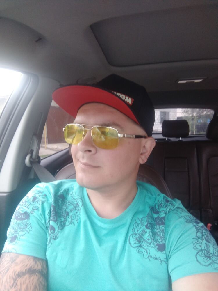  47742985  , 33 ,    