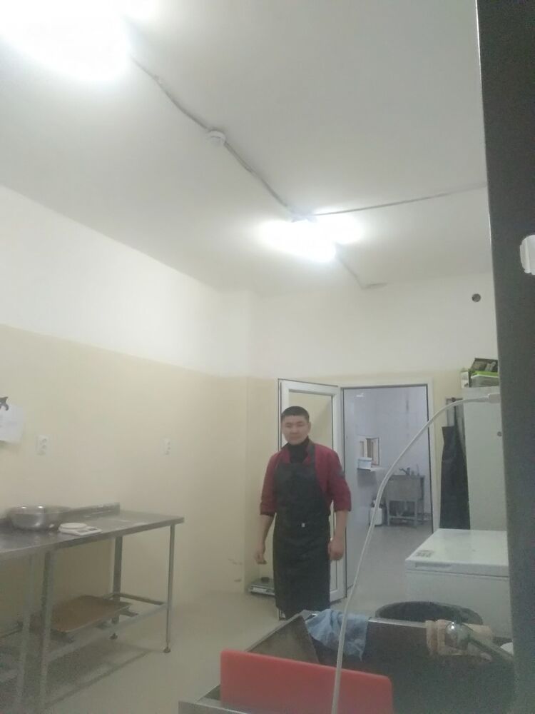  19404205  Valihan, 41 ,    