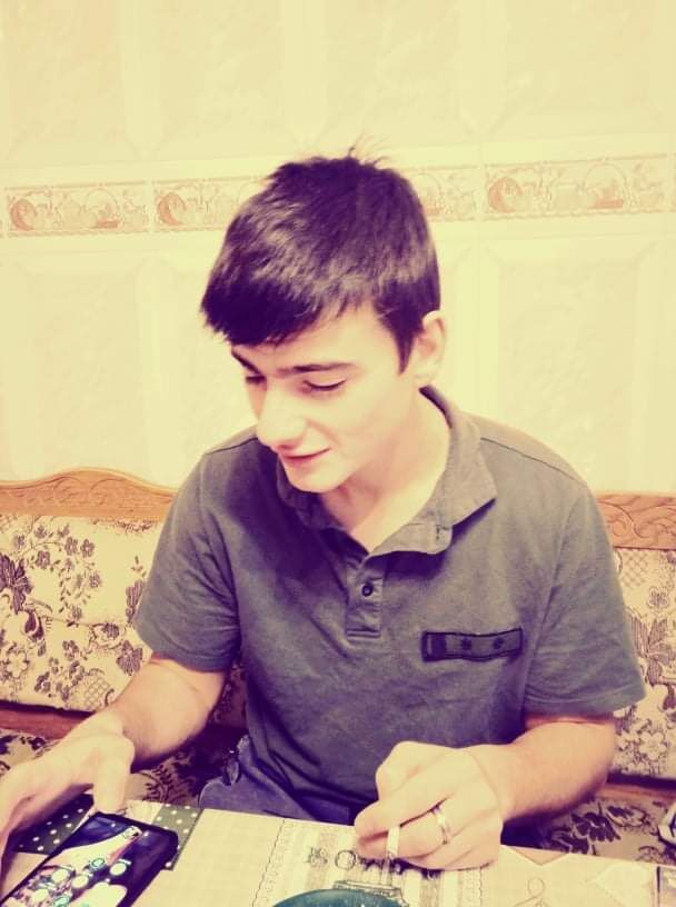  22644695  Victor, 27 ,    