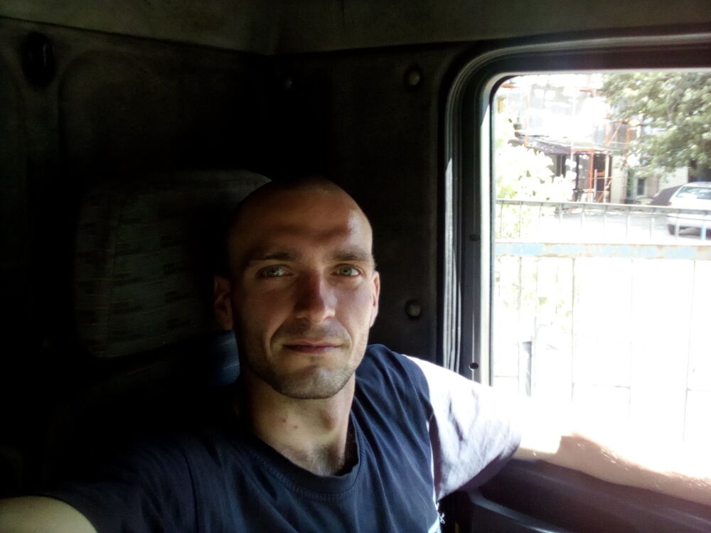  ,   Romantic, 33 ,   ,   , c 
