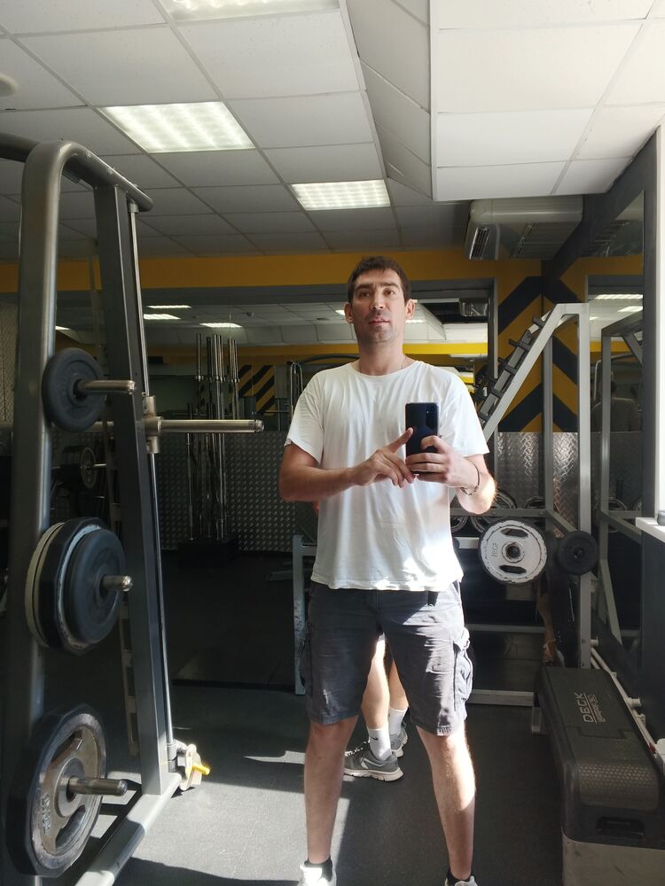  ,   Konstantin, 35 ,   ,   , c 