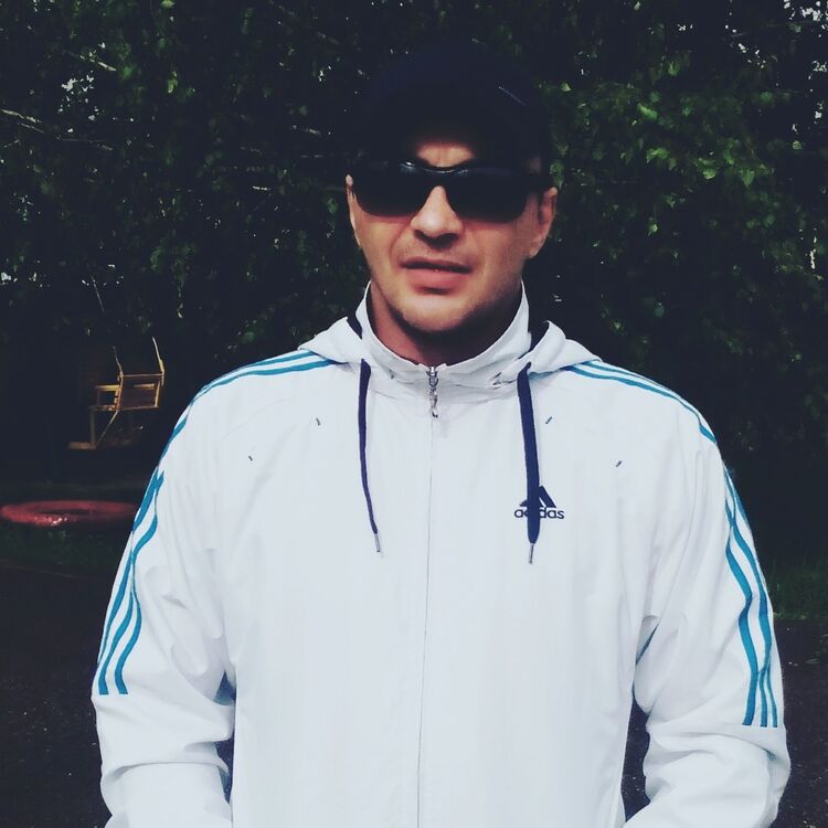   ,   Alex, 43 ,   