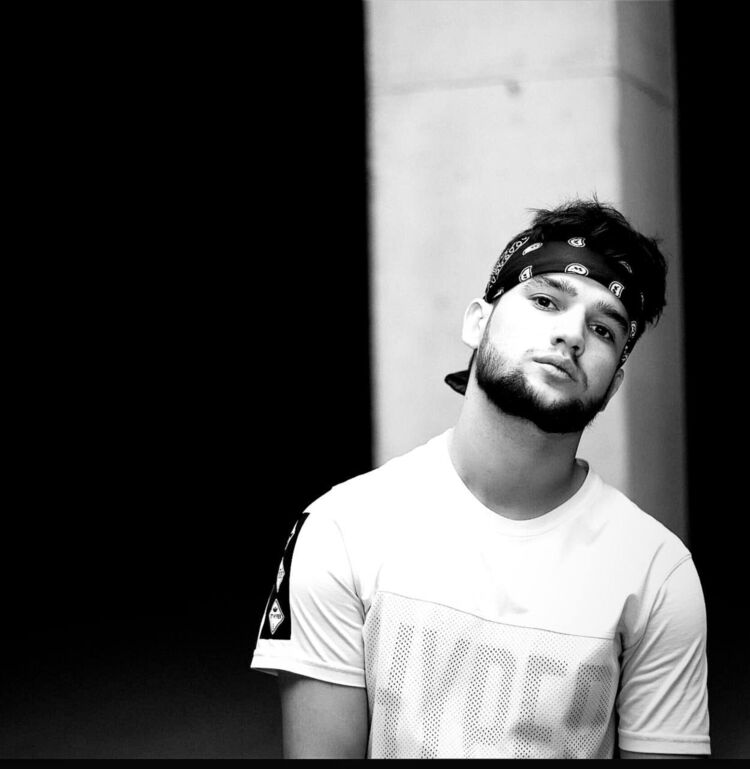 ���� 27393305 ����� �����, 23 ����, ���� ���������� � ������