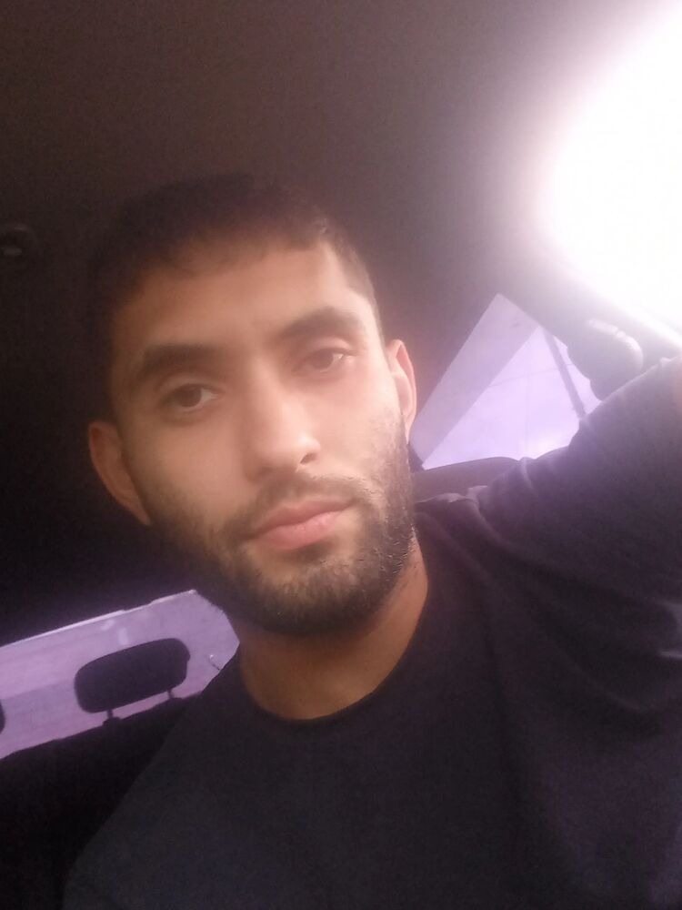  ,   Shamil, 29 ,   c , 