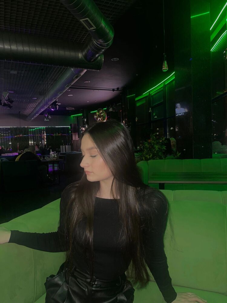  49938285  , 21 ,    