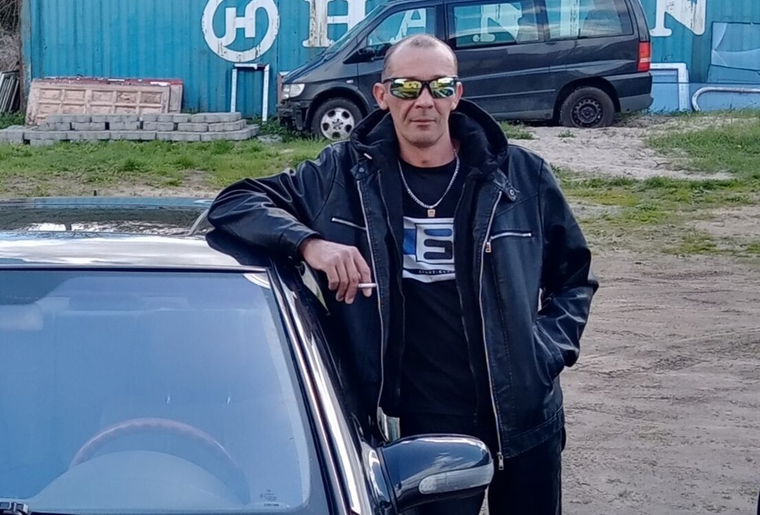  26870545  Rostik, 45 ,    Praha