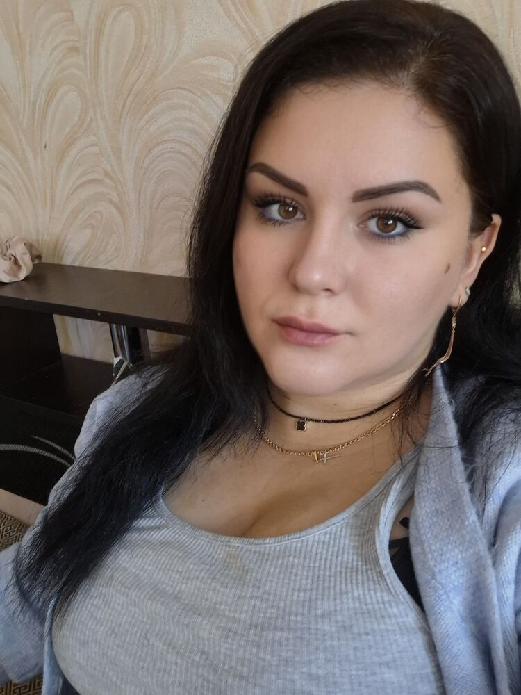  46122915  Nadezda, 35 ,    