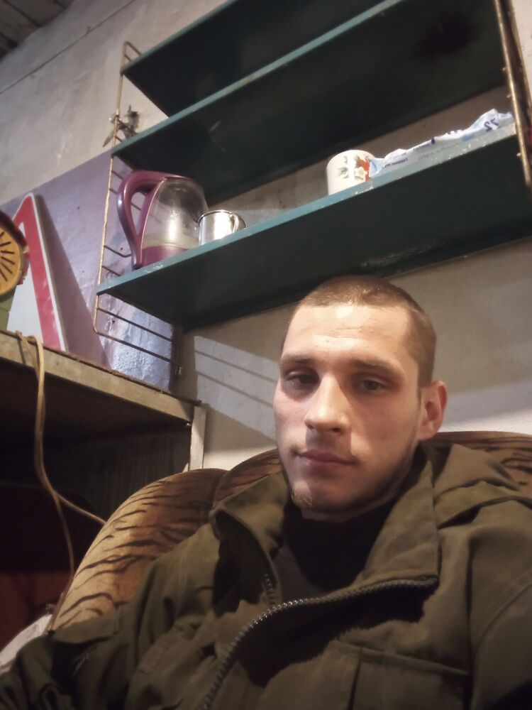  38566425  Andrey, 27 ,    