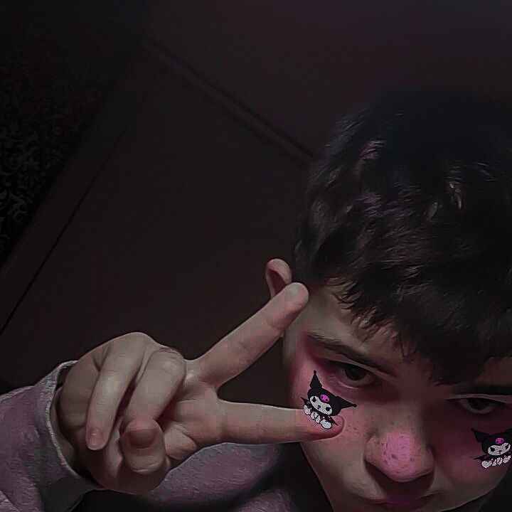  24022525  Noname, 23 ,    