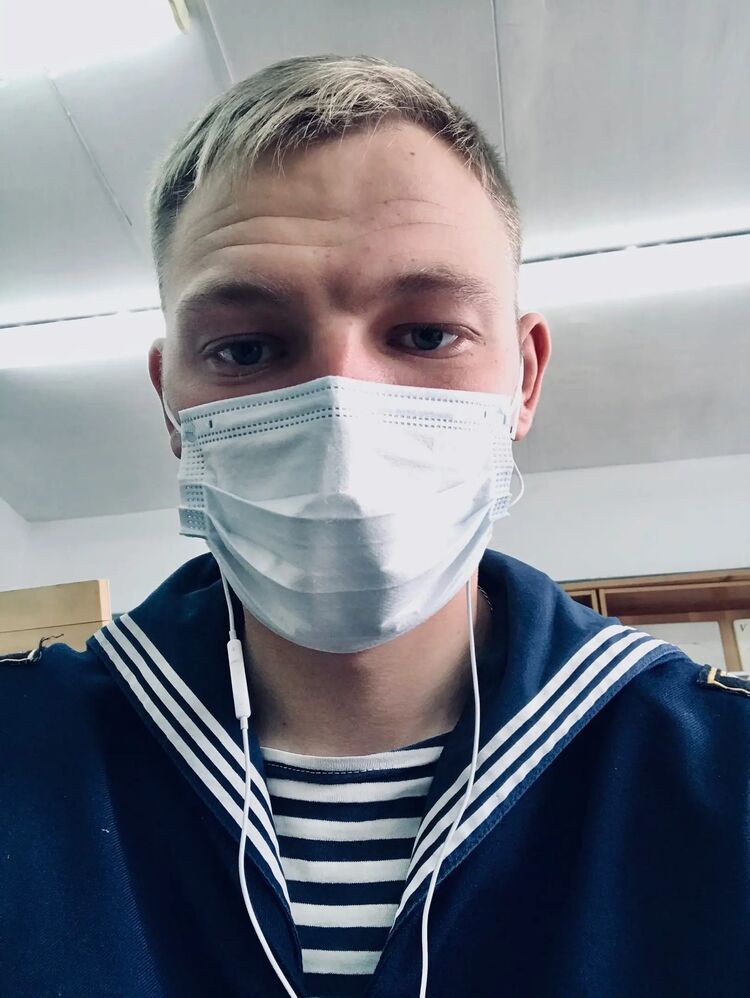  40071765  , 27 ,    