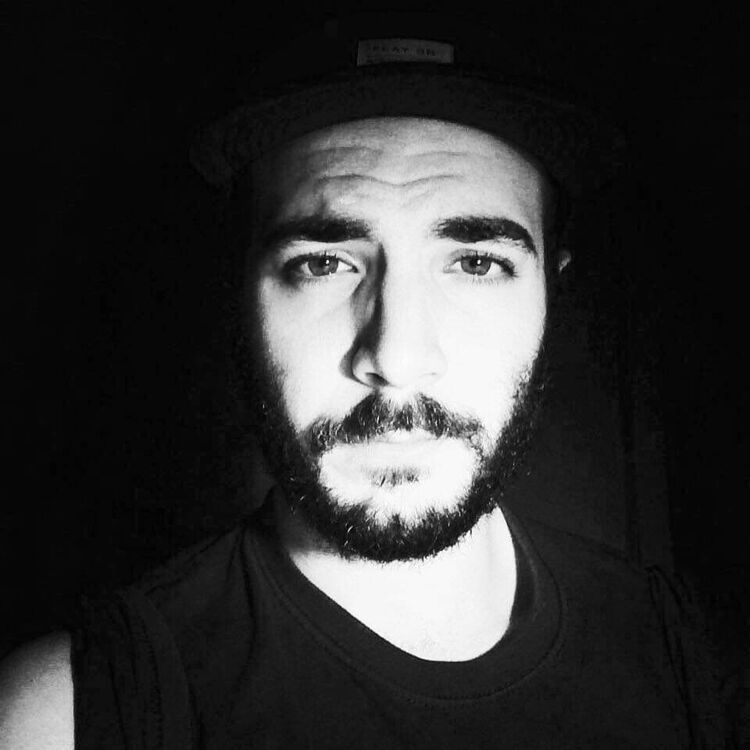 ���� 19504525 ������� Karevor Chi, 35 ���, ���� ���������� � �������