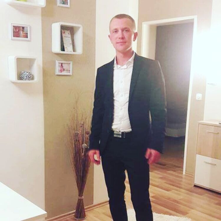  20467895  Ivan, 34 ,    Rottweil