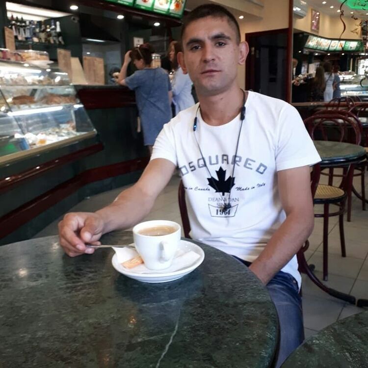  --,   , 35 ,     , c 