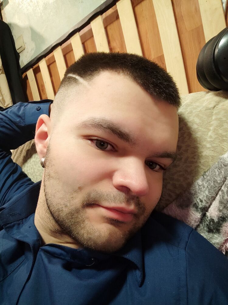  42072985  , 27 ,    