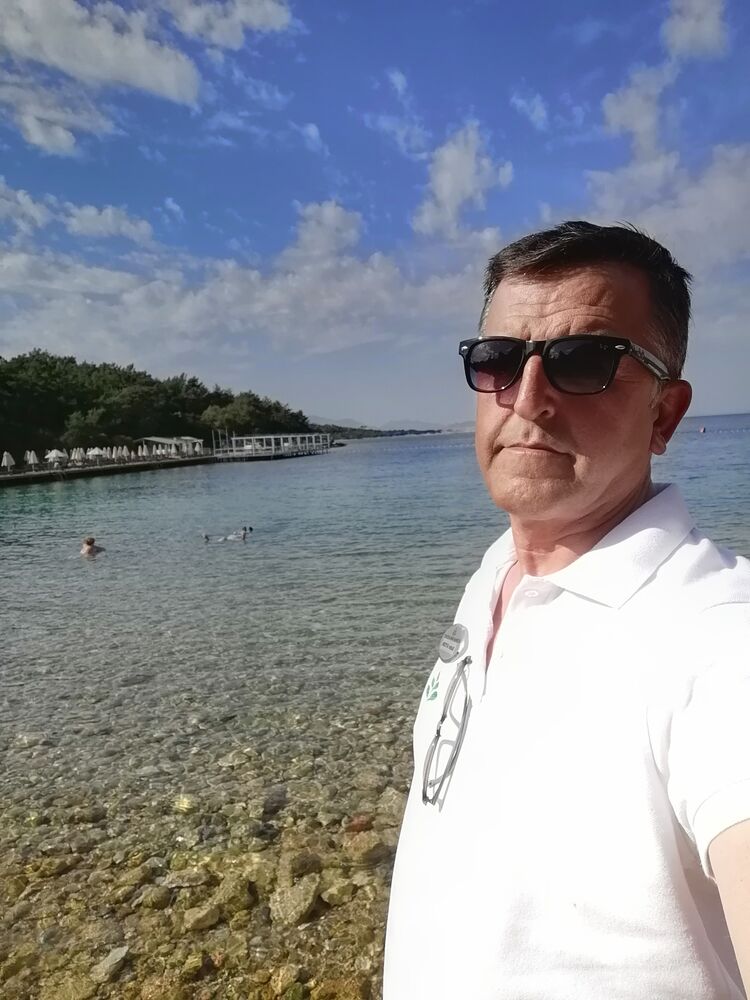  28306405  Sabri Aydin, 59 ,    