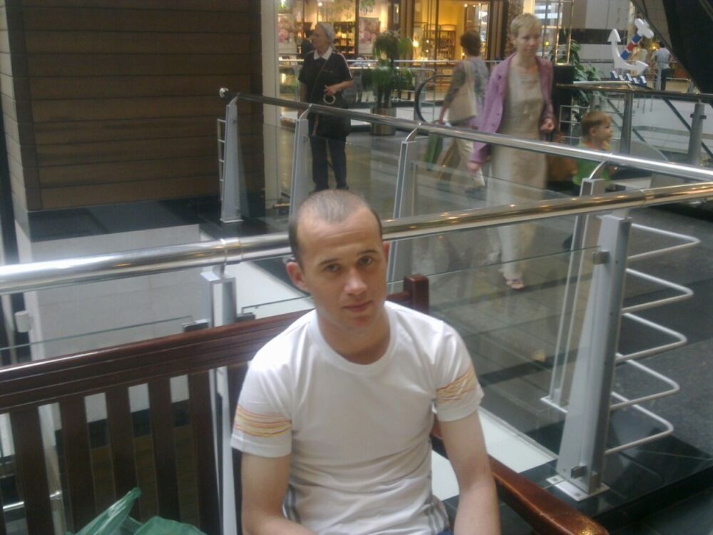  18548435  Rustam, 35 ,    