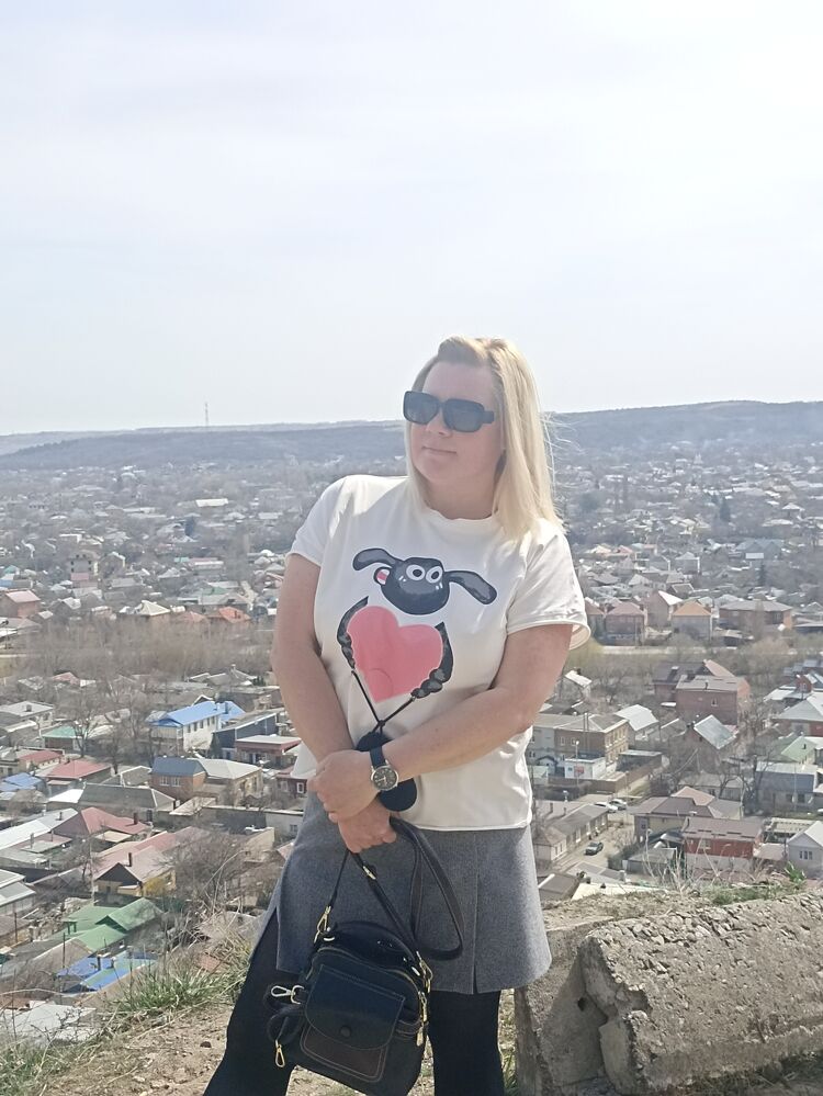  53568235  , 43 ,    --