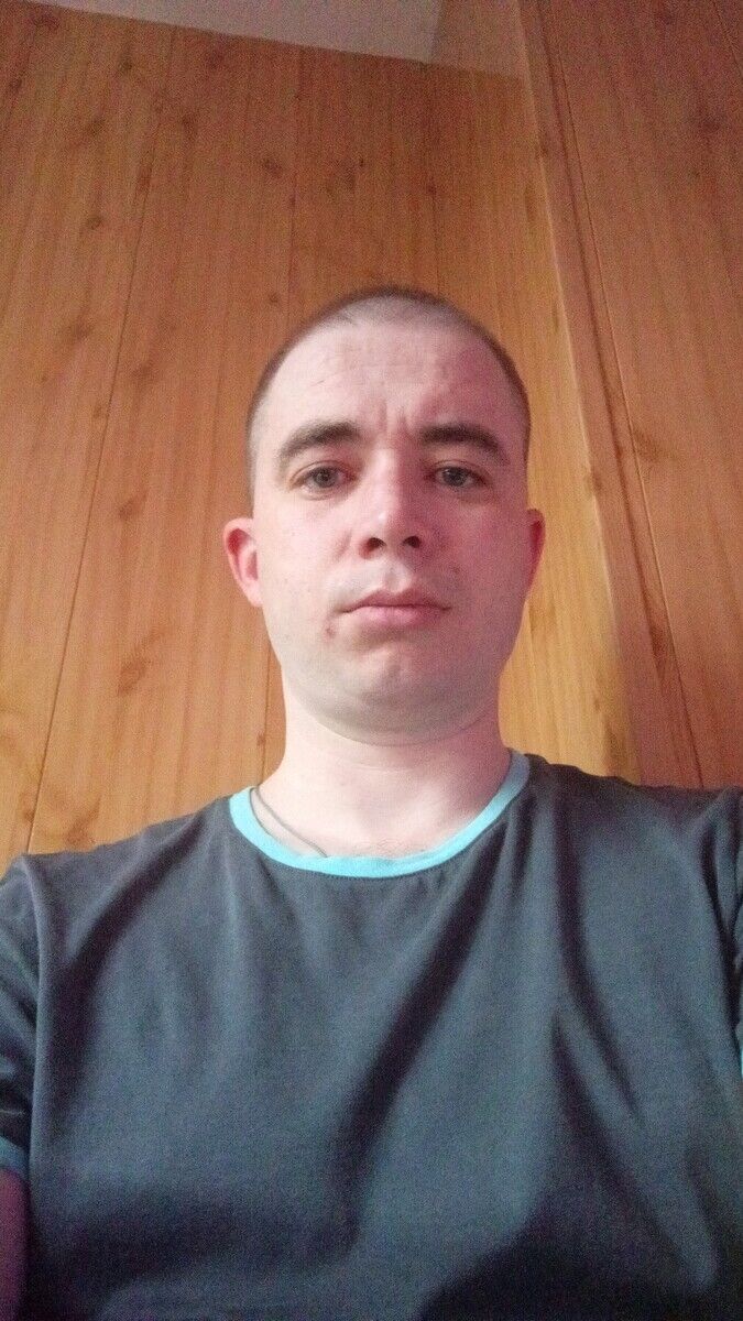  20748205  Vova, 37 ,    