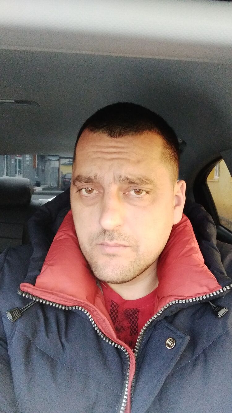  24771785  , 41 ,    